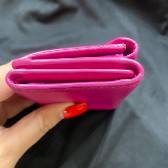 💕🤭 Balenciaga pink wallet! - Picture 10 of 16